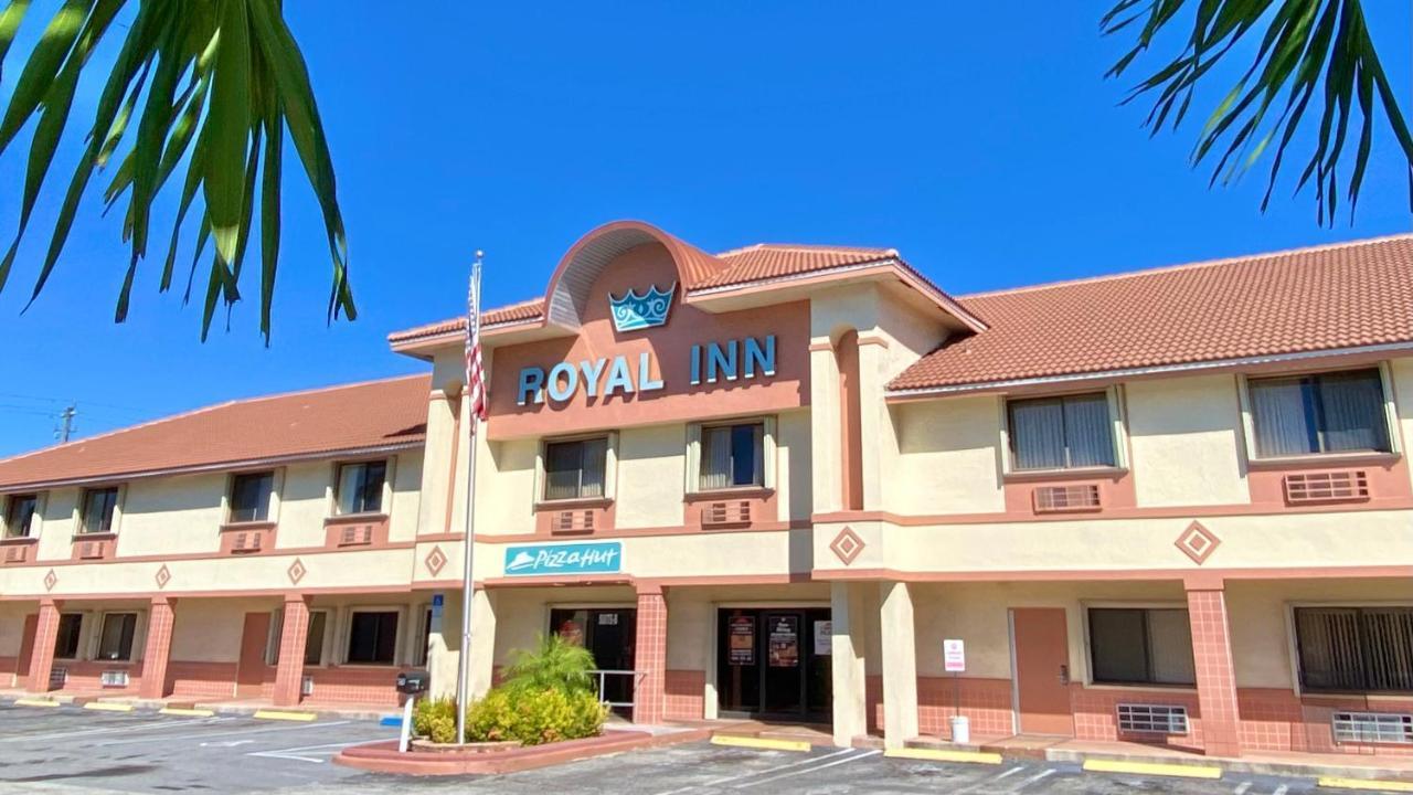 Royal Inn Hotel Royal Palm Beach Exterior foto